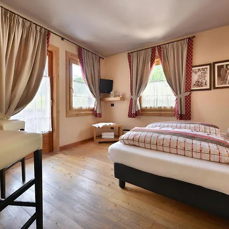 Astra Otel 3*